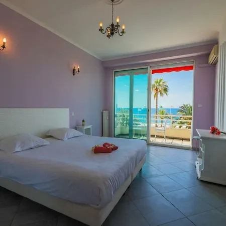 Appartement Lido Promenage Des Anglais